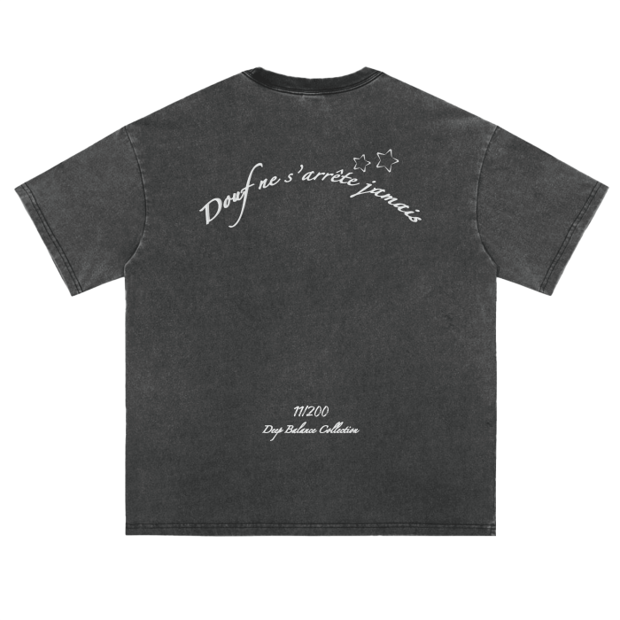 VINTAGE BLACK ACTION TEE - Douf